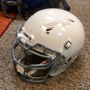 schutt vengeance size medium
